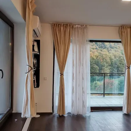 Apartament - Tampa Апартаменти *